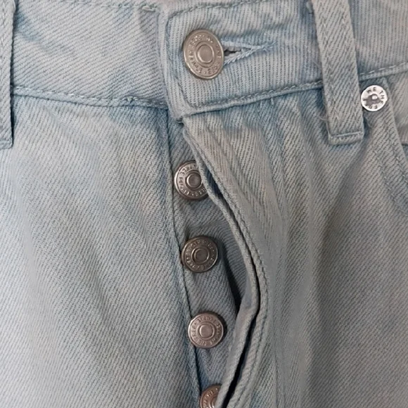 Free People We The Free Light Blue Denim Women's Mini Skirt Size 26 - Picture 5 of 8